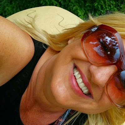 MandaWalker17's profile picture. 