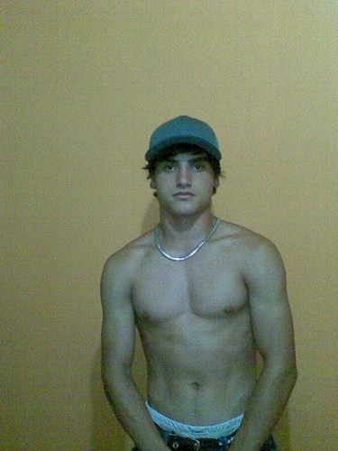 Sonhador, modelo..Se quiser conheçer mais de FOLLOW :D