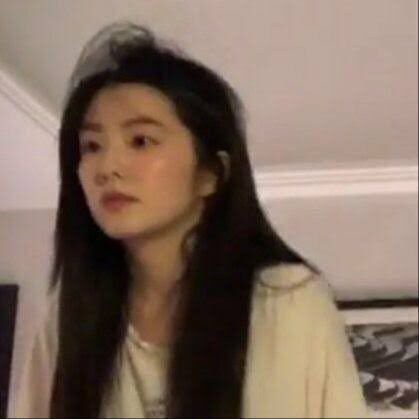 yuh_hiddenfiles's profile picture. wala kang makikita dito, sad shit posting lang