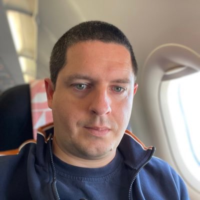 Lefkeo's profile picture. Passionné de tech