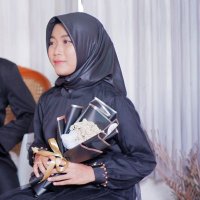 Lisaindriya (@lisaindriya) 's Twitter Profile
