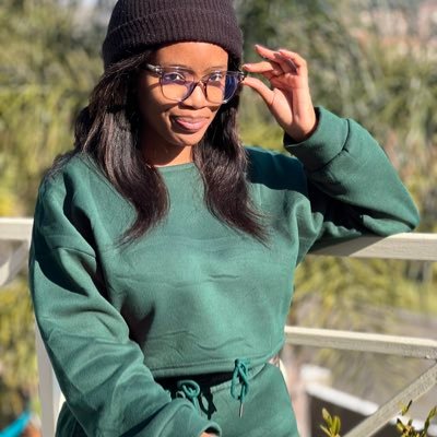 PetronellaNtsie's profile picture. Nina
Student 📚
South African 
🏳️‍🌈❤️
Libra ♎️