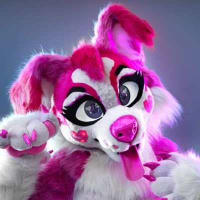 🔞 Pink Show-Puppy 🐶💖 lvl 26
Kinky crafter/latex gear/fursuit maker + adult content creator 🐾⚢💕 Biz: @puppystylegear