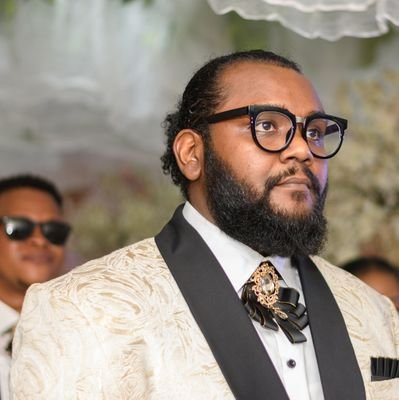 A_JuliusEmeka's profile picture. Mixed Life 🇮🇳 🇳🇬 Chi's lover | Papa Keisha |People Photographer | Operations Specialist & my mind discoverer.:: An enthusiast to sharing core values🎇🎇