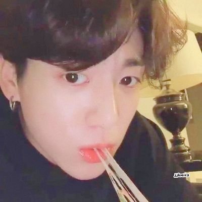 ✿ #BTS : #JUNGKOOK ✿ part of @jjkmics 🌸 ga terima dare 🙏🏻