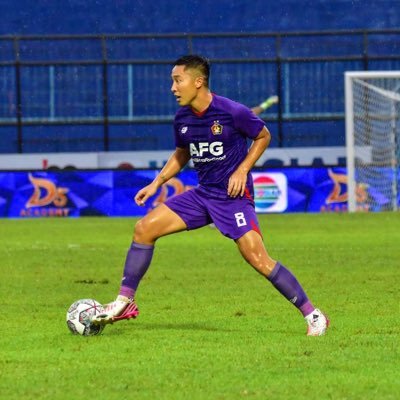 Official Twitter account of Arthur Irawan player of Persik Kediri and national team of Indonesia, ex RCD Espanyol, Málaga and Beveren