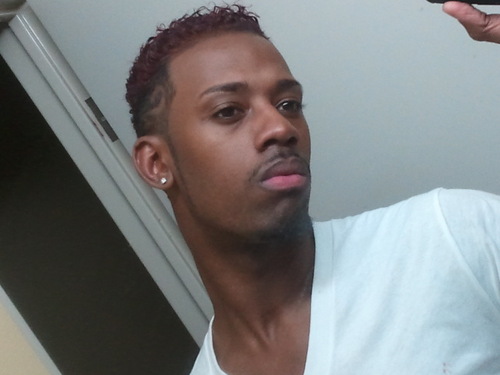 Bobbie_Bee's profile picture. Working hard in hope to do the right things.