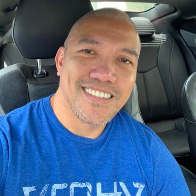 Gay Filipino American living life w/ husband in Oahu, Hawaii. Grew up on Maui and Lived in Texas for a couple years. Love Politics and The USA. Conservative