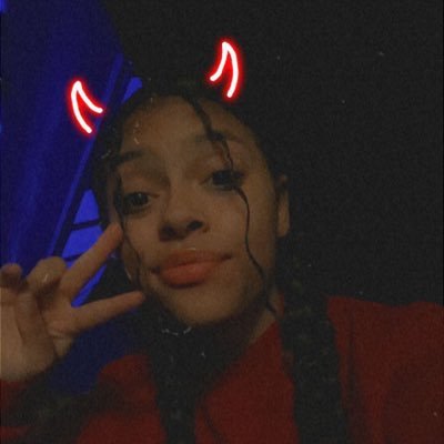 LaylaPo41399566's profile picture. Rawr ;)