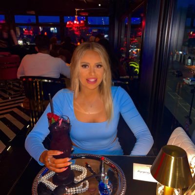 _amberrroberts's profile picture. 