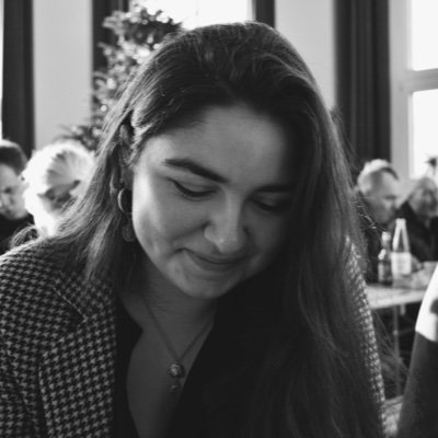 darialeahs's profile picture. 