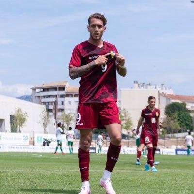 Professional footballer for @ClubBrugge / loan in @ksclokeren Venezuela U23s. Create your own future. 🐺