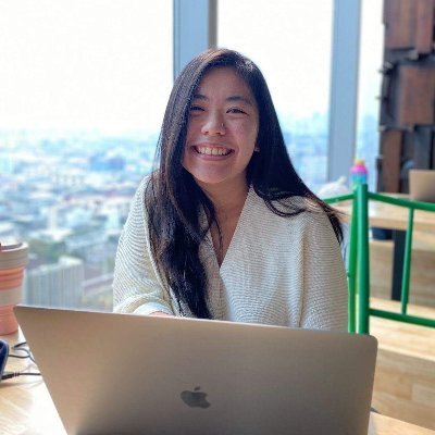 berg_seo's profile picture. เติบโตเป็นคนมีเงินใช้ มั่นใจ และมีความสุข 🤍 แชร์ประสบการณ์ทำงาน SEO และสิ่งที่ได้เรียนรู้ในชีวิต ให้เลือกหยิบไปใช้ได้แบบเข้าใจง่าย ใช้ได้ทันที :)