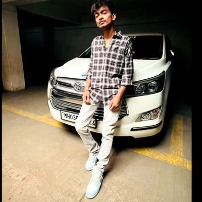 urhotstepdaddy_'s profile picture. SATAN LOVES YOU👽😈
🇮🇳24'
national volleyball player 
state khokho and judo player
fond of making friends...
promise a good person with pure intentions