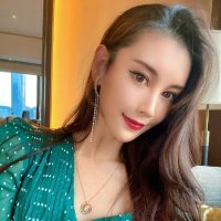 Lisa (@ajuli180) 's Twitter Profile
