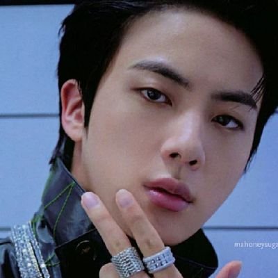 BTS_ARMY
به ارمی ها بک میدم 💜
سولمیتم (@Jiminaaa821)