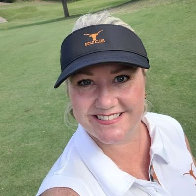 Texas Ex 🤘* Houston Texans fan * aspiring golfer * Marketing Professional #hookem #IWork4Dell