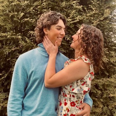 _jennabunting_'s profile picture. live a life you love