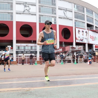 mse_wn20220103's profile picture. 禁煙👉40歳からランニング/S49/保護猫5匹/ラン好きの方無言フォロー気軽にお願いします。無言フォローします🙇/目標サブ3.5 /ダイエット/duolingoで英語勉強中 ／フルPB3'37'48（2022盛岡）/ハーフPB1'40'02（2019八戸）