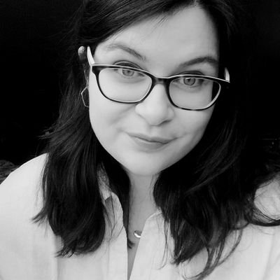 School Librarian | Reading Omnivore | Passionate purveyor of all things books

@plaa_uk 2024 judge |
@bristolteenbook award organiser |
Insta: @hannahloulib