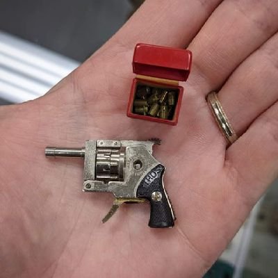 MzingK's profile picture. 