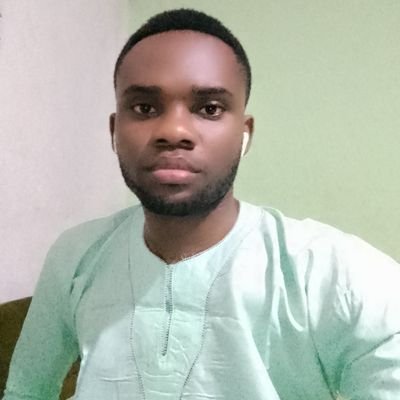 ChrisCa69669358's profile picture. Grand Homme