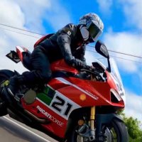 ばつ丸🇮🇹PANIGALE V2 CORSE(@bakky1000) 's Twitter Profile Photo