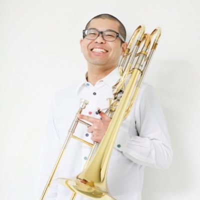 Basstrombone player