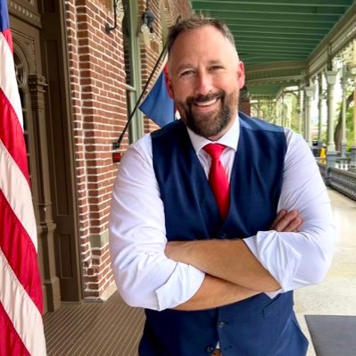 Christian, Husband, American, Constitutionalist, PR Expert, Florida Gator, Coast Guardsman, Eckerd College Alum, News Junkie, Republican candidate for FL-15