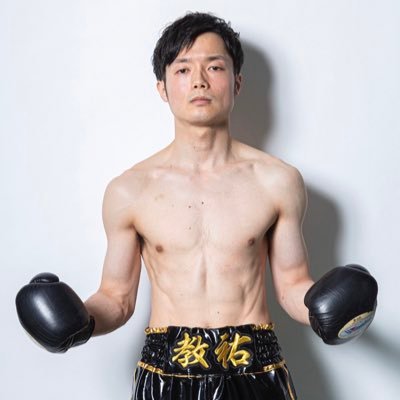 宮崎県出身 KG大和ジム所属プロボクサー🥊 2019年LF級東日本新人王 / 17戦13勝4敗 / 日本LF級1位 /チケット.comからチケット・Tシャツ購入出来ます！↓