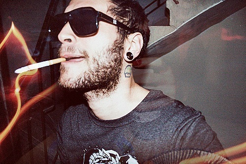 francescolastra's profile picture. soy una persona feliz, amo dibujar ,tengo una forma de expresarme genial vivo la vida trato de alejarme de los problemas y soy una persona feliz cn mcha alegria