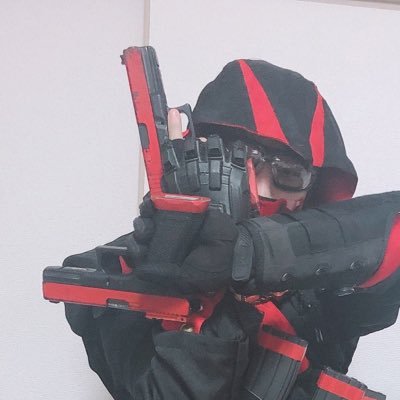サバゲー、ボウリング、ガンプラ、コスプレetc、全て無期限休止中 一応ウオタミ ヘッダーは@gab_riel_0612様より @namiyuki1224(愛妻)#グロック教 布教中
