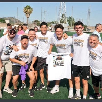 Gr.M.Téc.depor.N2 Futbol.MOC gestion y liderazgo:Quiromasaje/Est.Osteopatía.Quiromasajis.2°.Constancia DH. S. Eularia ,S.D.Ibiza,R.C.D.Mallorca @temmasajesyvida