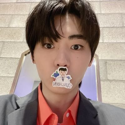 furhoonz's profile picture. 