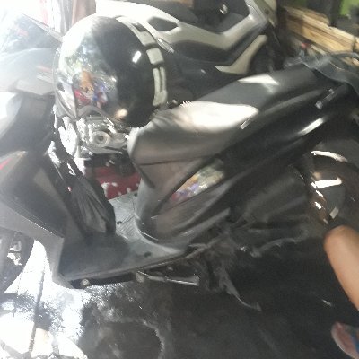 Zafran873's profile picture. Jalani hidup apa adanya