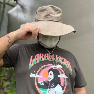 Gin_TheDrink's profile picture. Actual f*cking Gin. Kindness is something you give to say...a Cancer patient! To bad people, they deserve hell or something similar!