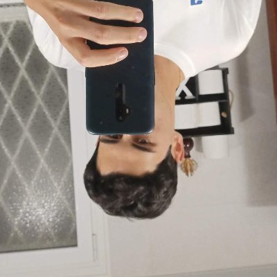 gumajoan_'s profile picture. Amor odi