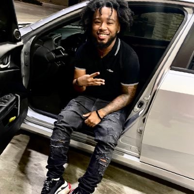Talk2Marr's profile picture. BOS✈️TX  🇯🇲 🇭🇹