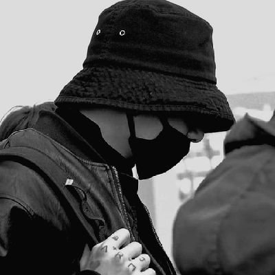 I gotta let you know・ 。゚☆: .☽ . :☆゚.
That I need to let you go 。゚☆: .☽ . :☆゚
Hard to say goodbye
・ 。゚☆: .☽ . :☆゚.・ 。゚☆: .☽ . :☆゚.