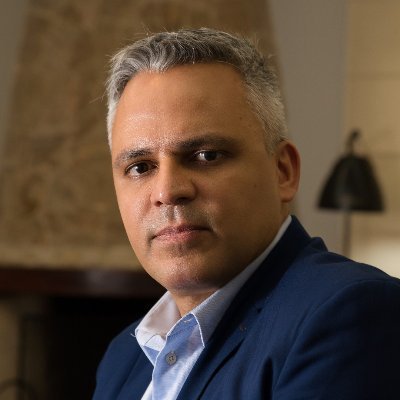 Cientista Político, pesquisador e consultor especializado em economia ilícita e controle do crime.