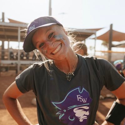 I Will Never Give Up‼️ | fsw softball alumni | | 2x national champion 💍 |