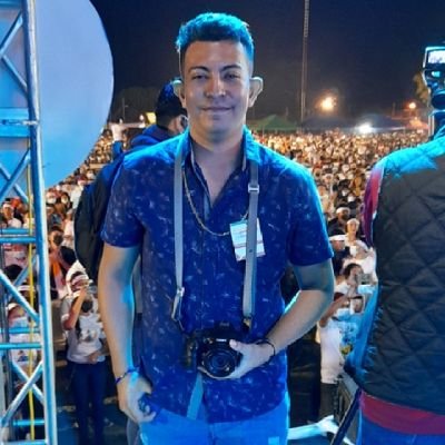 Bienvenido al Twitter oficial de Julio César Mairena, Músico 🎸🎵 y Periodista Nicaragüense. 📷  📰

🇳🇮