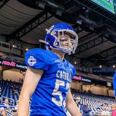 6-0.5’ 220 Edge / Defensive End | Grand Rapids Catholic Central HS ‘24 | 4.258 GPA | (616) 466-0226 | Adamwhalen@dogrschools.org | @Grinnell_FB ‘28