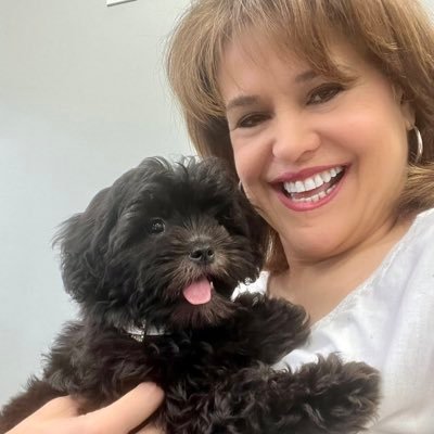 Woof 🐾 We are Doggy Senator’s Snow & Mocha Taddeo 🐶🦴 Our mom is @Annette_Taddeo, and we’re working our tails off to flip FL-27 in Congress