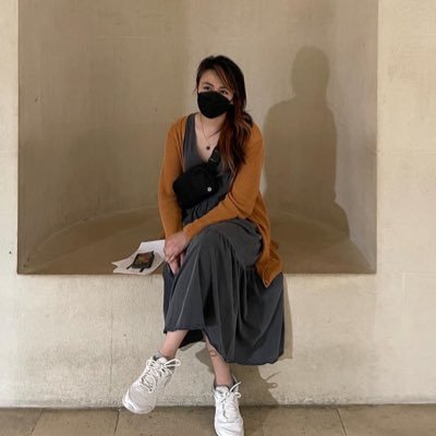 cespineezy's profile picture. bev gal, gal of bevs