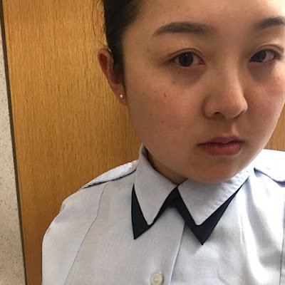 liuisnotleo's profile picture. later