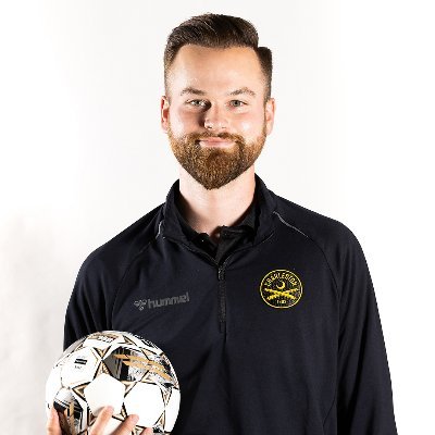 Content & Comms @Chas_Battery ⚫️🟡 via @CofCSports, @MSU_Football | 🎓@CofC MBA ‘20, @MSUjschool ‘19 | Fan of #smsports, Roma & Wolves 🐺 | Let’s connect!