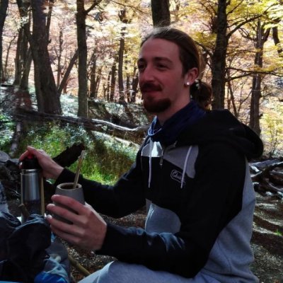 joseclaytonazar's profile picture. Profesor en Historia UNCo
Vivir es tomar partido.