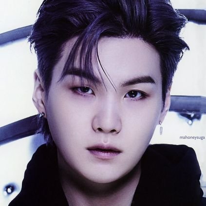 MariMin28's profile picture. “Siga seu sonho como um destruidor.
Mesmo se der tudo errado.
Não volte atrás, jamais”–Tomorrow 
💜Only-Army💜Ot7💜20-11-17💛@squad_dawinx💛