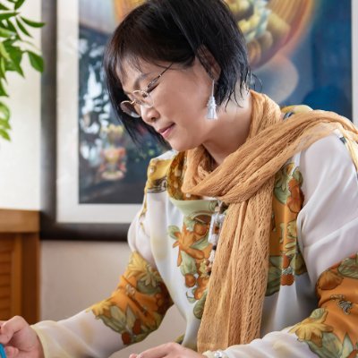▼奥田みき・幻想画家▼オラクルカードリーディングやカード制作について発信してます。▼「日本の密教カード」「エンジェルプリズムカード」「エターナルオラクルカード」など書籍も多数出版。オラクルカードは海外出版も。■作品の購入は下記リンク先ショップで■無断転載、トレース✖■イラスト依頼休止中